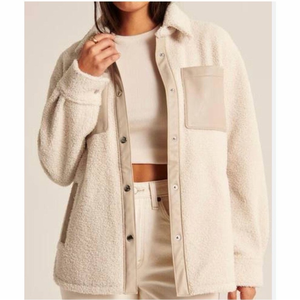 Abercrombie & Fitch Elevated Trim Sherpa Shirt Jacket